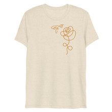 Load image into Gallery viewer, BEE FLORAL ✿∘˚˳°∘° T-SHIRT
